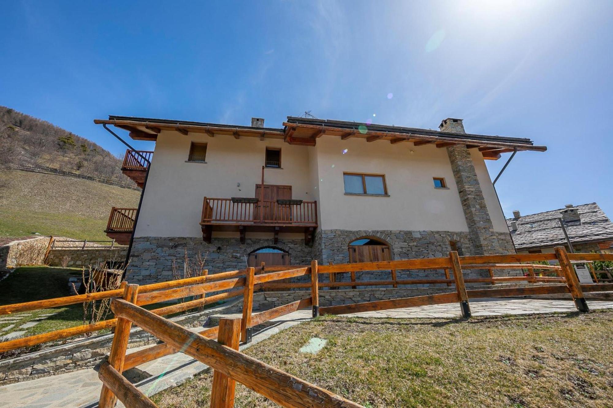 Rebecca'S House Few Steps From Skiing - Happy Rentals Bardonecchia Εξωτερικό φωτογραφία